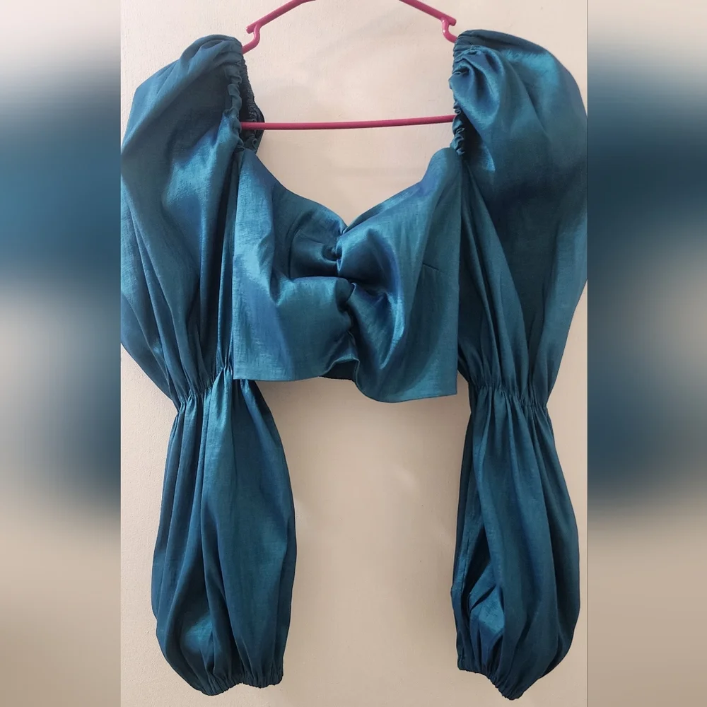 Paola‎ Rendon Elegant Teal Skirt Set, Size Medium.